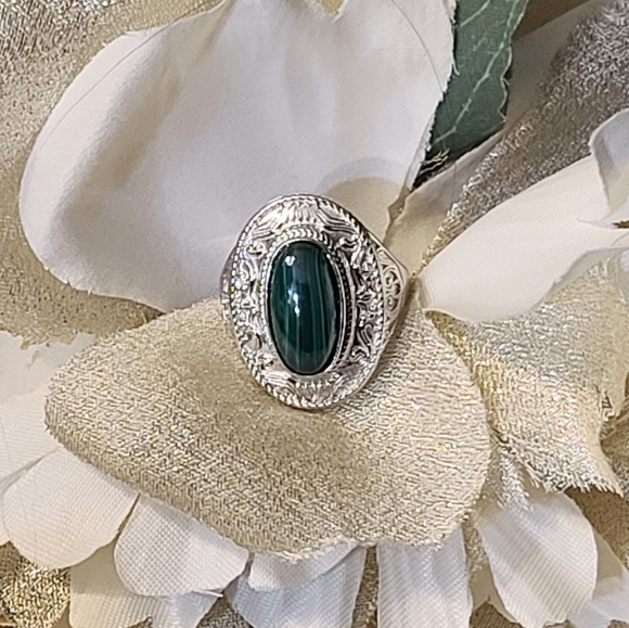 NWT African Malachite Ring Size 8 - Picture 8 of 12